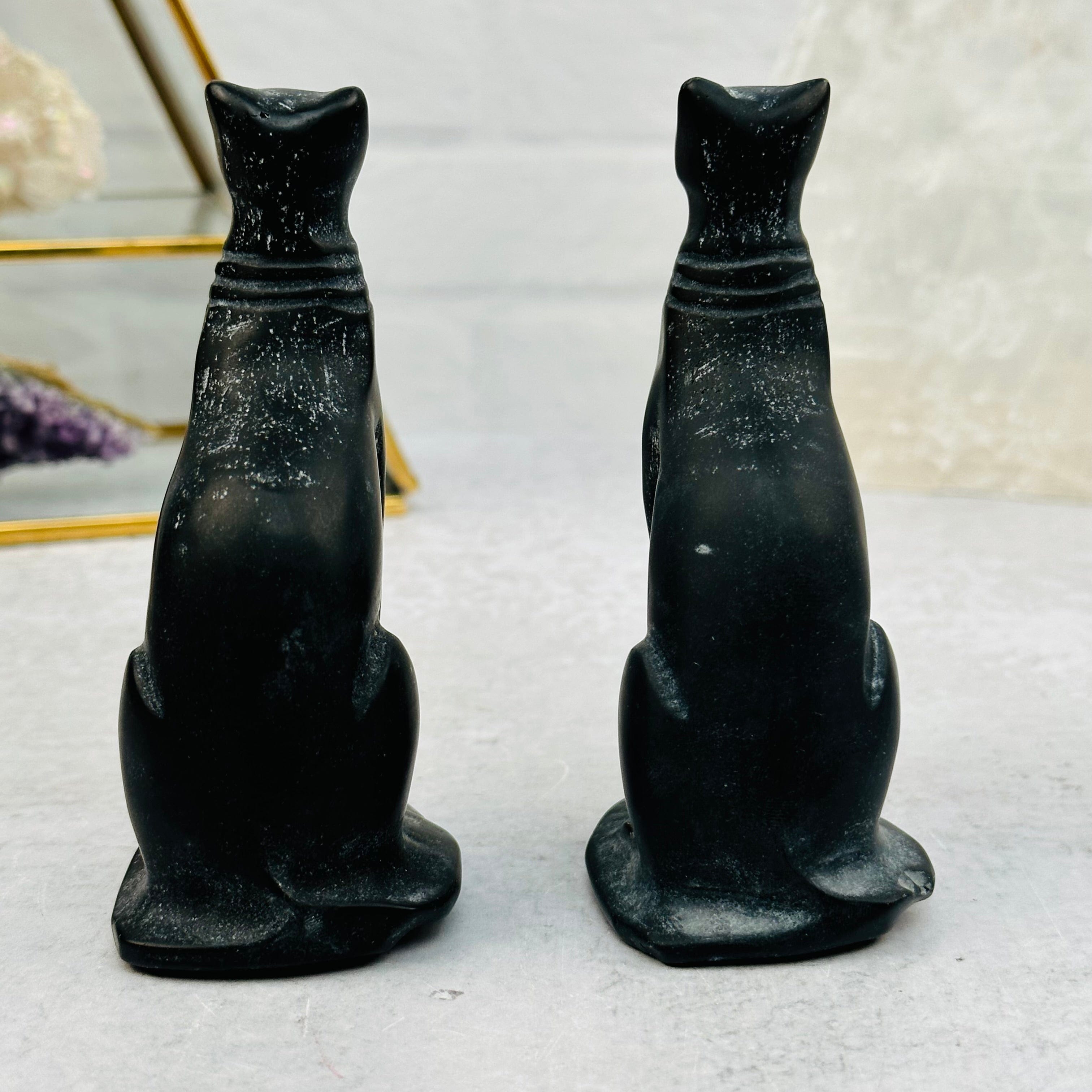 Black Obsidian Crystal Cat - Sophisticated Feline